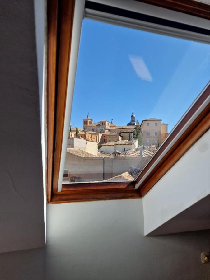Hostal Santo Tome Toledo Exterior photo